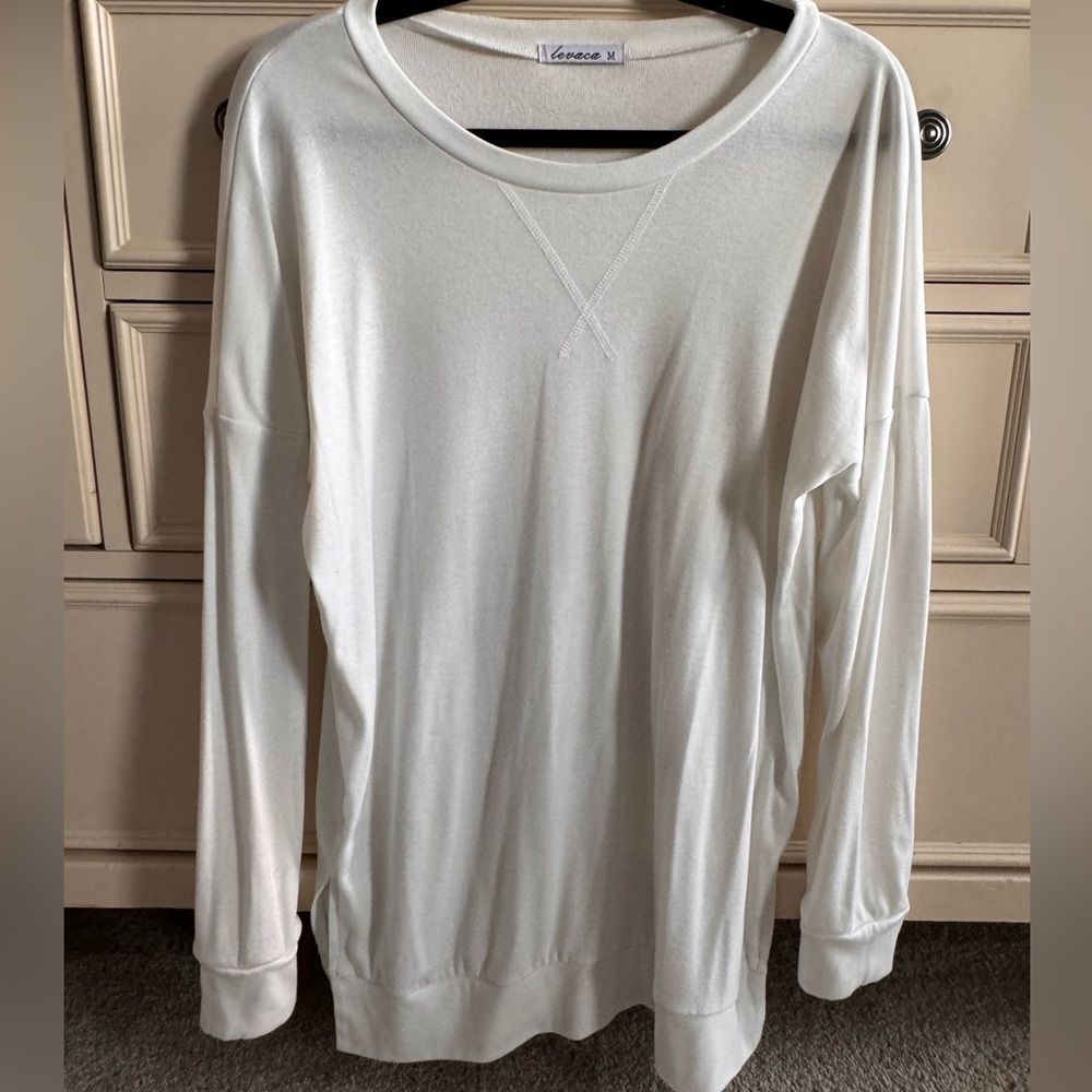 Long sleeve white tunic tee